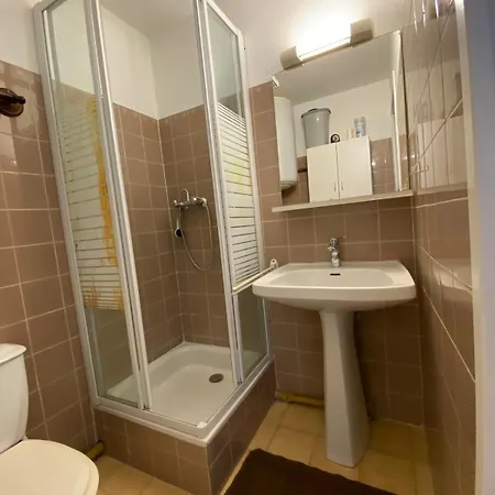 Between Sea And Marina