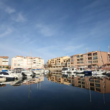Between Sea And Marina * Frontignan