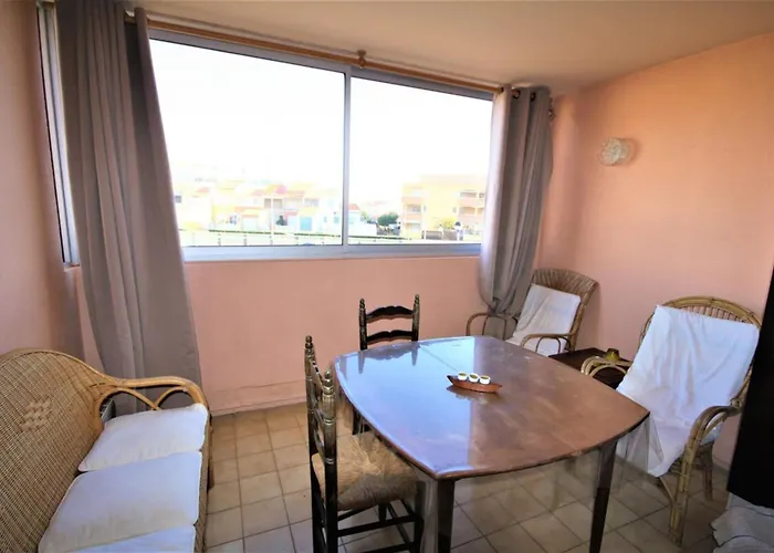 Between Sea And Marina